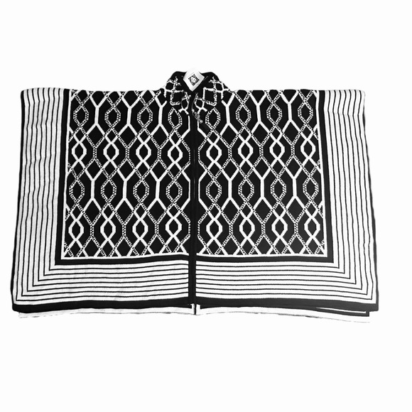 Anne Klein | NWT Soft Knit Cozy Zip Poncho - Size XL - Picture 10 of 13